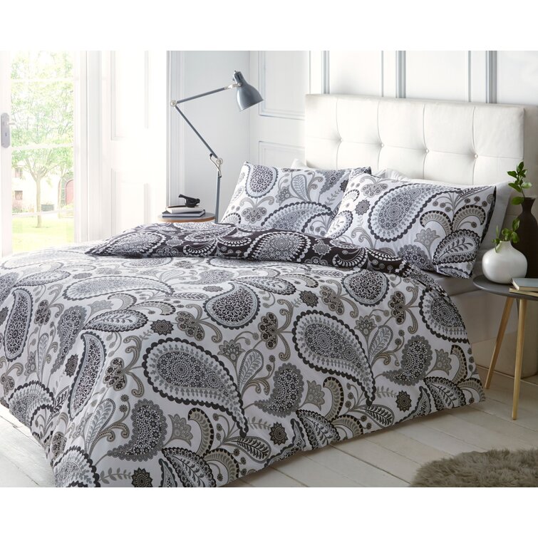 Black and gray on sale reversible comforter